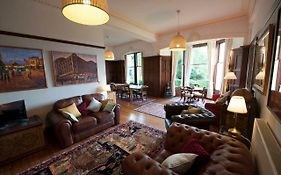 Warriston Apartment At Holm Park